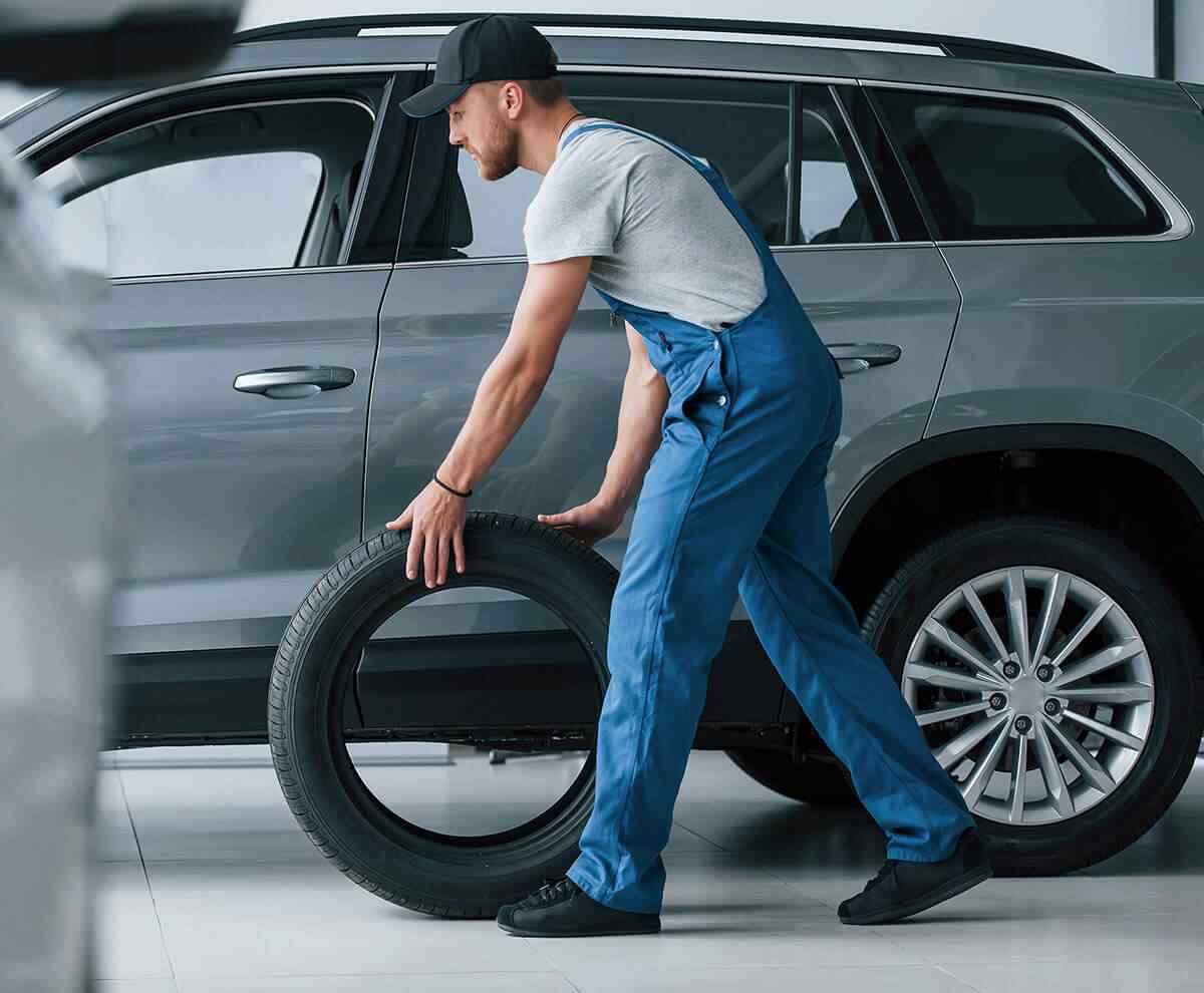 https://shanelauto.ch/wp-content/uploads/2021/10/img-service-02-h2.jpg